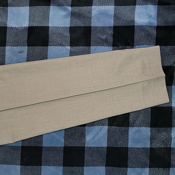 New With Tags. Lauren Ralph Lauren. Ultraflex slacks. Men's size w34 l32 - Picture 6 of 15